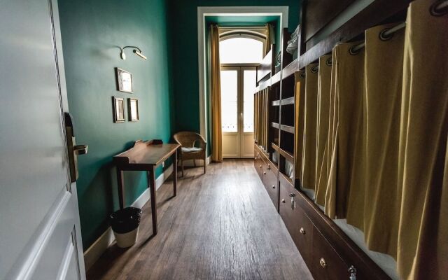 Home Lisbon Hostel