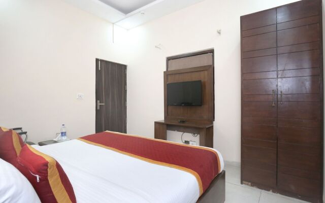 OYO 10386 Hotel Jimmy
