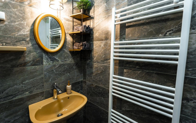 Palace Quarter Suite