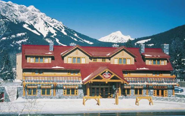 Banff Ptarmigan Inn