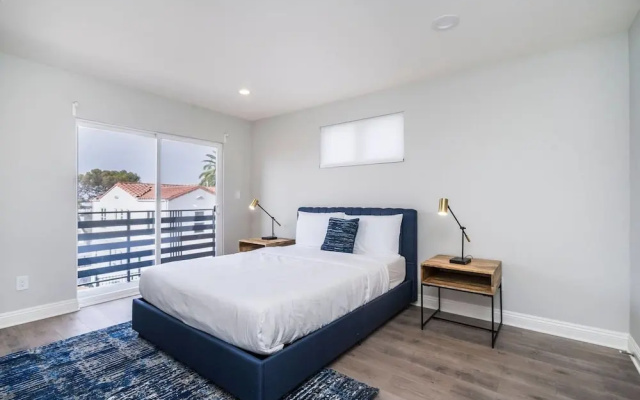 Brand NEW Luxury Modern 3bdr Townhome In Silver Lake