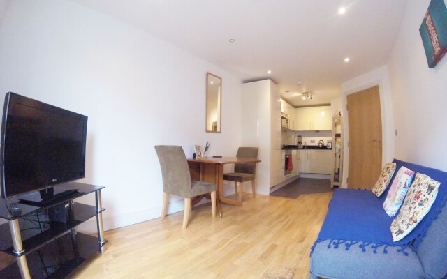 Myshortstay Cheshire Street Apartment