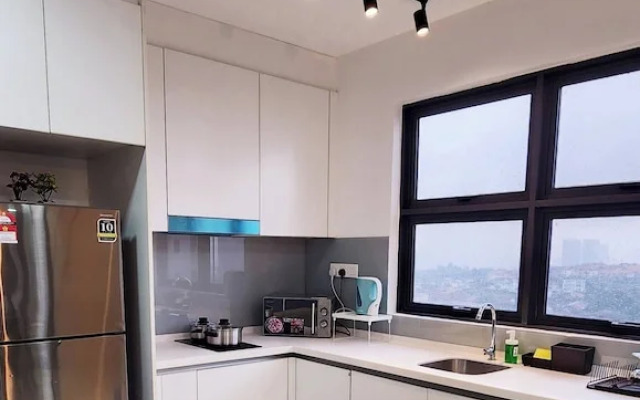 Cheras Minimalist Duplex Retreat for 8 Guests