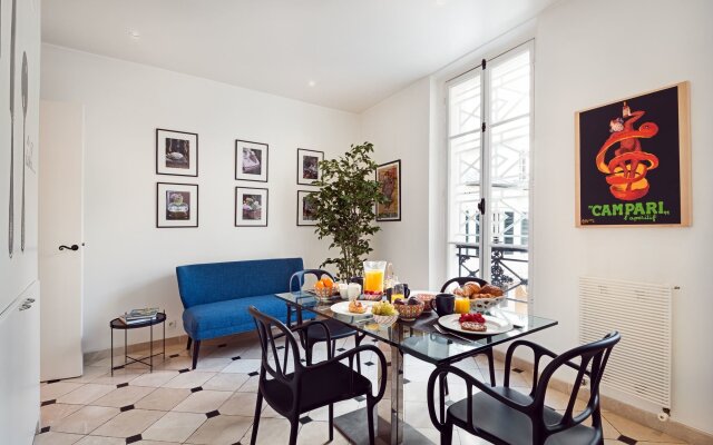 Rue Honore Chevalier Two Bedroom Apartment