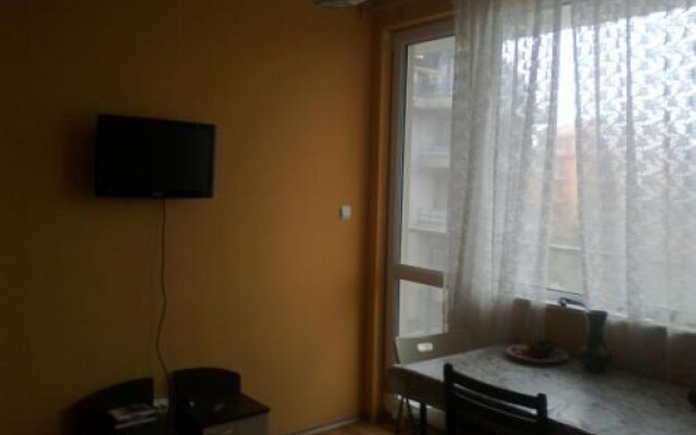 Evgeniya's Apartment in Obzor