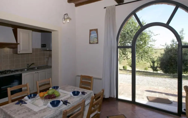 Tuscan Hilltop Farm Stay