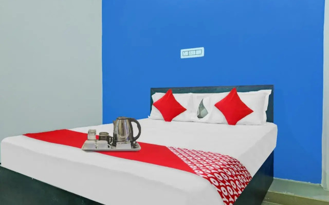 Oyo Flagship 700919 Hotel Tulsi Inn