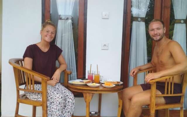 Santhi Guna Bungalow