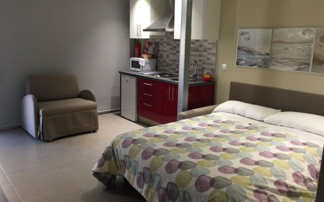 Apartamentos Turísticos María Guerrero