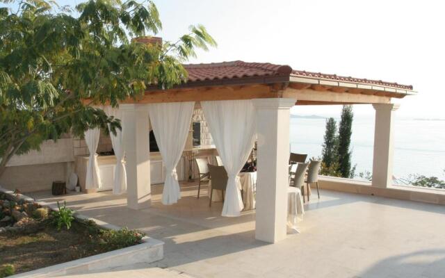 Villa Residence Lantoni