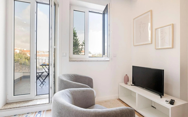 Urban House by LovelyStay