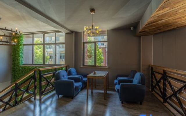 Zizhu Xintiandi Hotel