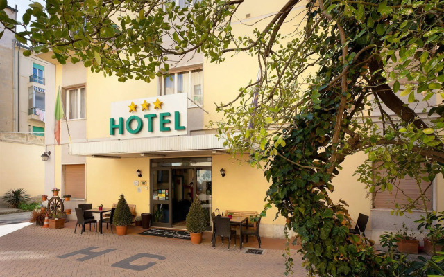 Parking Hotel Giardino