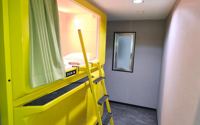 Shin-Imamiya Hotel – Guest Rooms – Osaka
