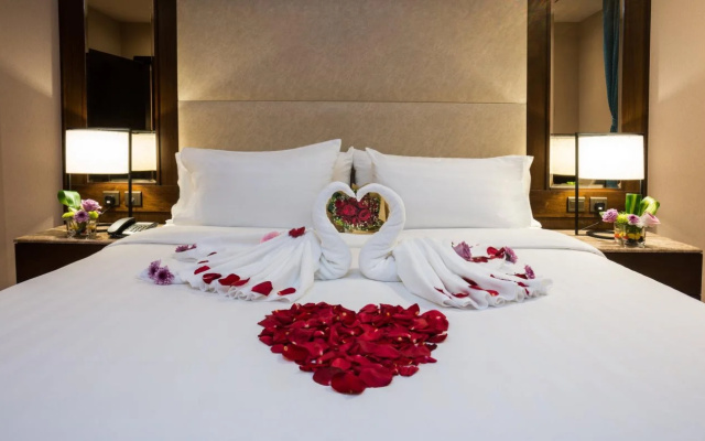 Naviti Warwick Dammam