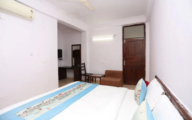OYO 9843 Hotel Sound Sleep