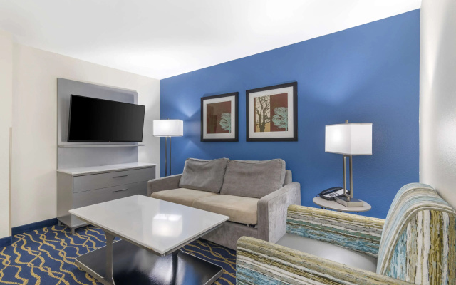 Best Western Plus Lake Lanier/gainesville Hotel & Suites