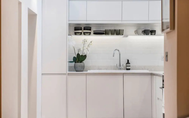 Miss Westside Story - by Out of Office Lifestyle