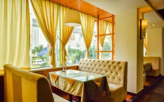 Jiajie Boutique Hotel (Haikou East High-speed Railway Station)