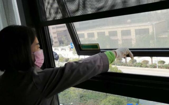 Vienna Hotel (Nanjing Qidi Street)