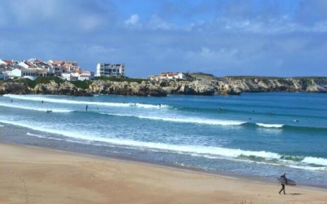 Surf House Peniche