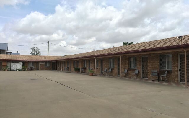 The Phoenix Artesian Spa Resort and Accommodation