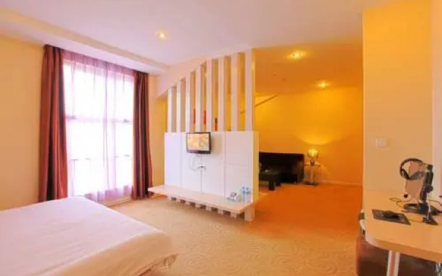 Yijia Business Wuchang