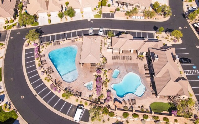 Red Cliffs by RedAwning