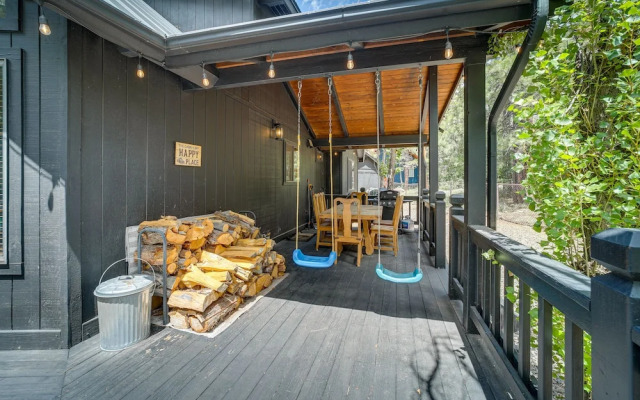 Peaceful Cabin Between Flagstaff & Sedona!