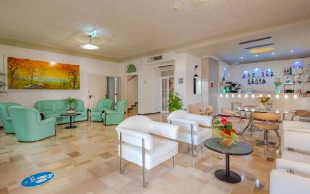 Hotel Baltic