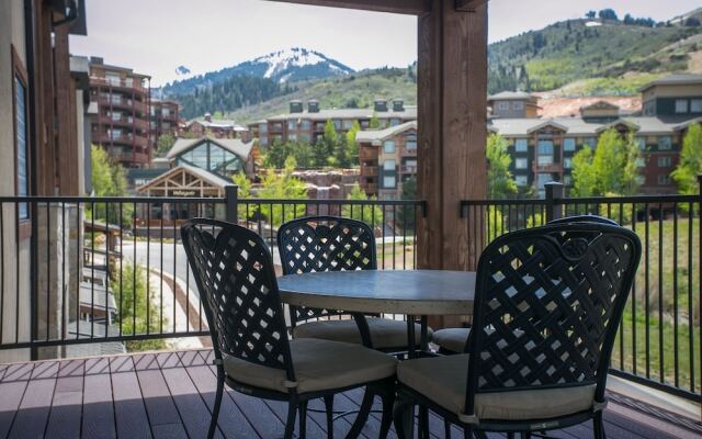 Perfect, Large Condo for Families of All Ages by RedAwning