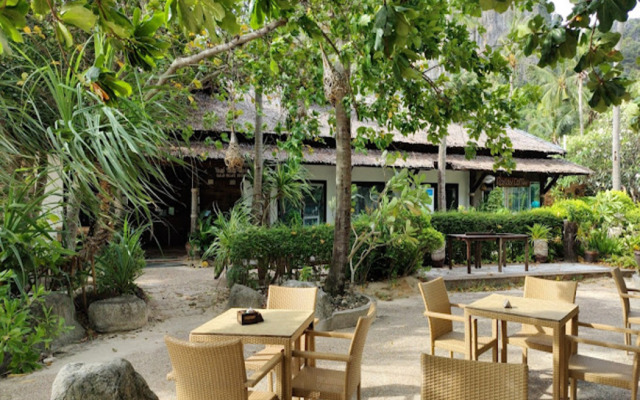 Railay Village Resort