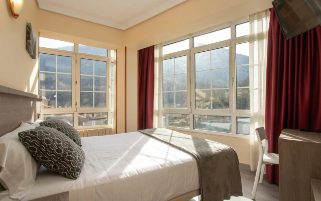 Hotel Naranjo De Bulnes