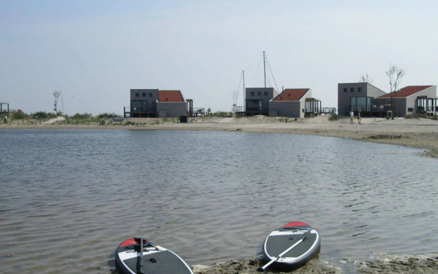 Oasis Punt-West Hotel & Beach Resort