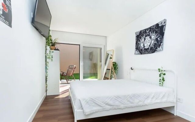 Modern 4-bed Villa 4K Beach 30k Lisbon