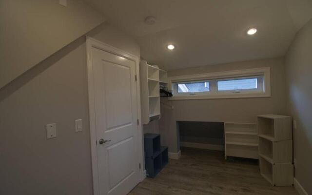 Vancouver Traveller Cottage