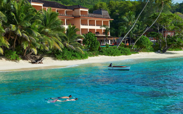DoubleTree by Hilton Seychelles - Allamanda Resort & Spa