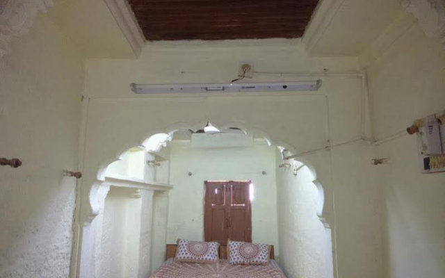 Suraj Inn