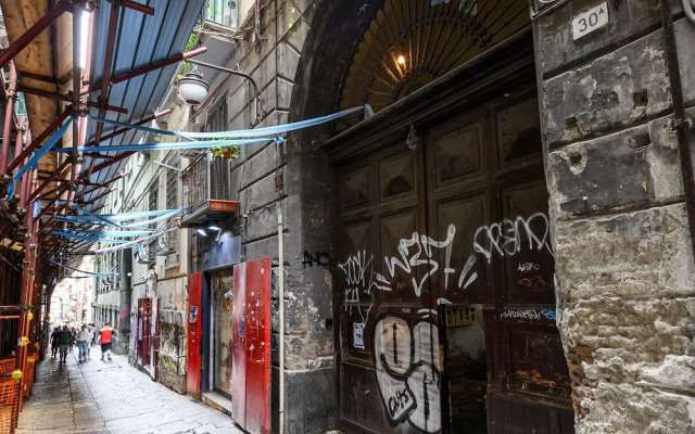 Via Nilo 30 in Naples