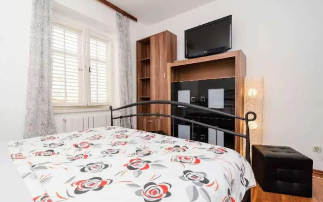 Apartments Baltazar with Sea View&Jacuzzi