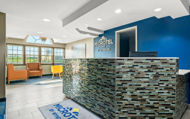 Microtel Inn & Suites by Wyndham Joplin