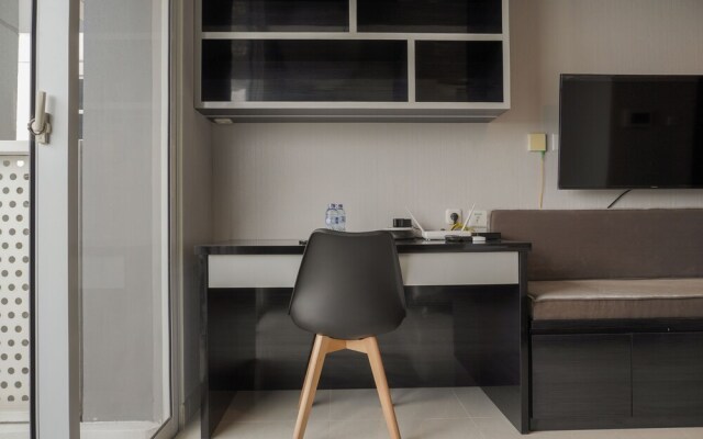 Fancy and Nice Studio at West Vista Apartment