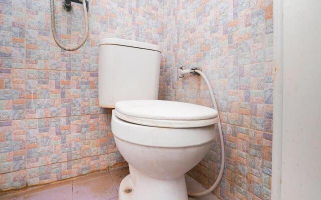 OYO Life 2532 Kost Putri ADIA