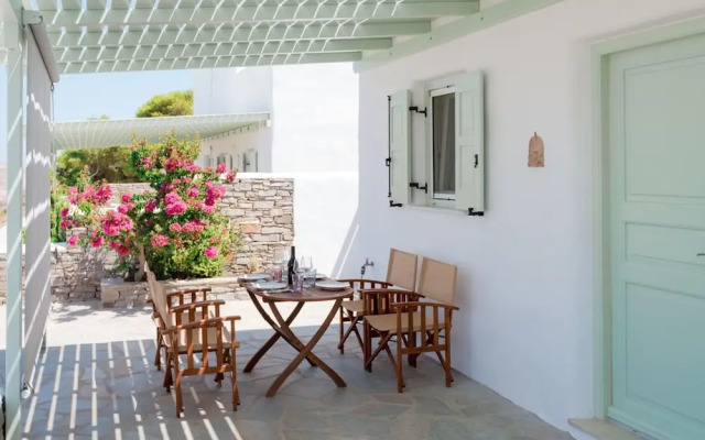 Fairytale House Seaview and Sunset -island Living-