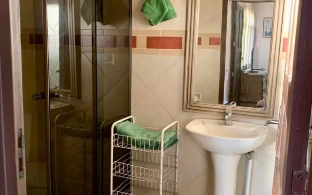 Apartamento con jardin