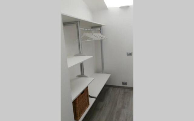 Appartamento VIA COLOMBO 99