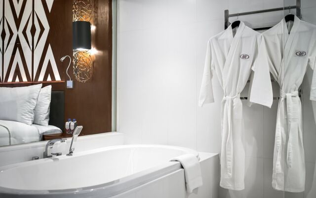 Crowne Plaza Fiji Nadi Bay Resort & Spa by IHG