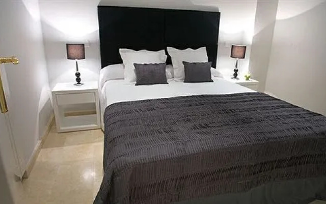 Spain Select Carretas Apartments