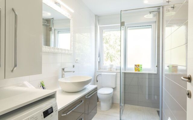 Lux Private Guest Suite Superb Location