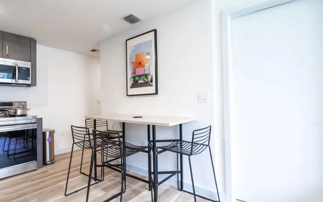 w Spacious Modern 3BR in Wynwood